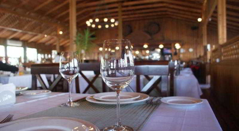 The Crescent Beach Hotel Baku Exterior photo